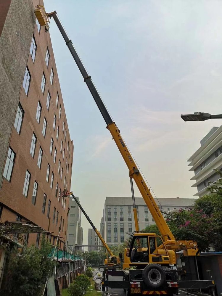 龙华汽车吊出租哪家好，选择最靠谱的服务商指南