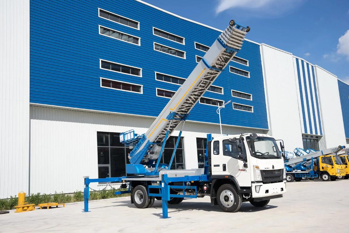龙华小型云梯车上料车租赁多少钱