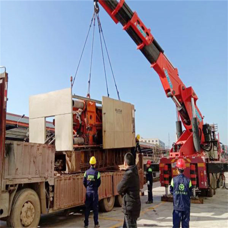 龙华折臂随车吊出租