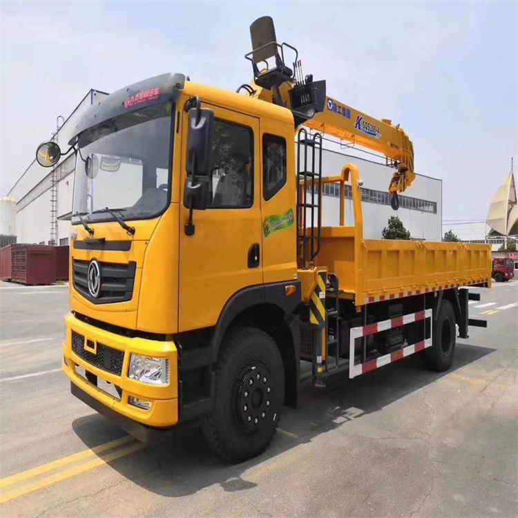 龙华附近找一辆随车吊出租