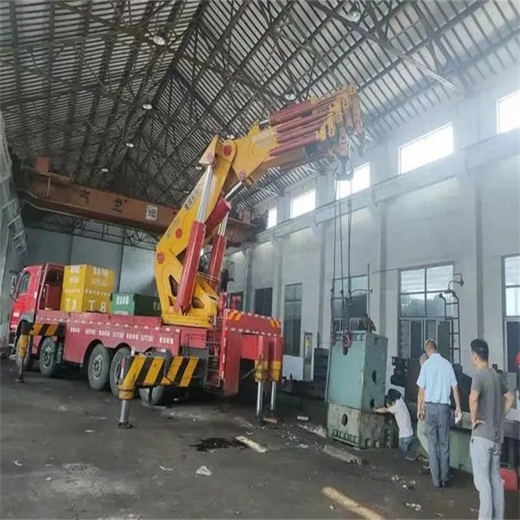 龙华速查！附近自卸吊车租赁电话及租赁全攻略